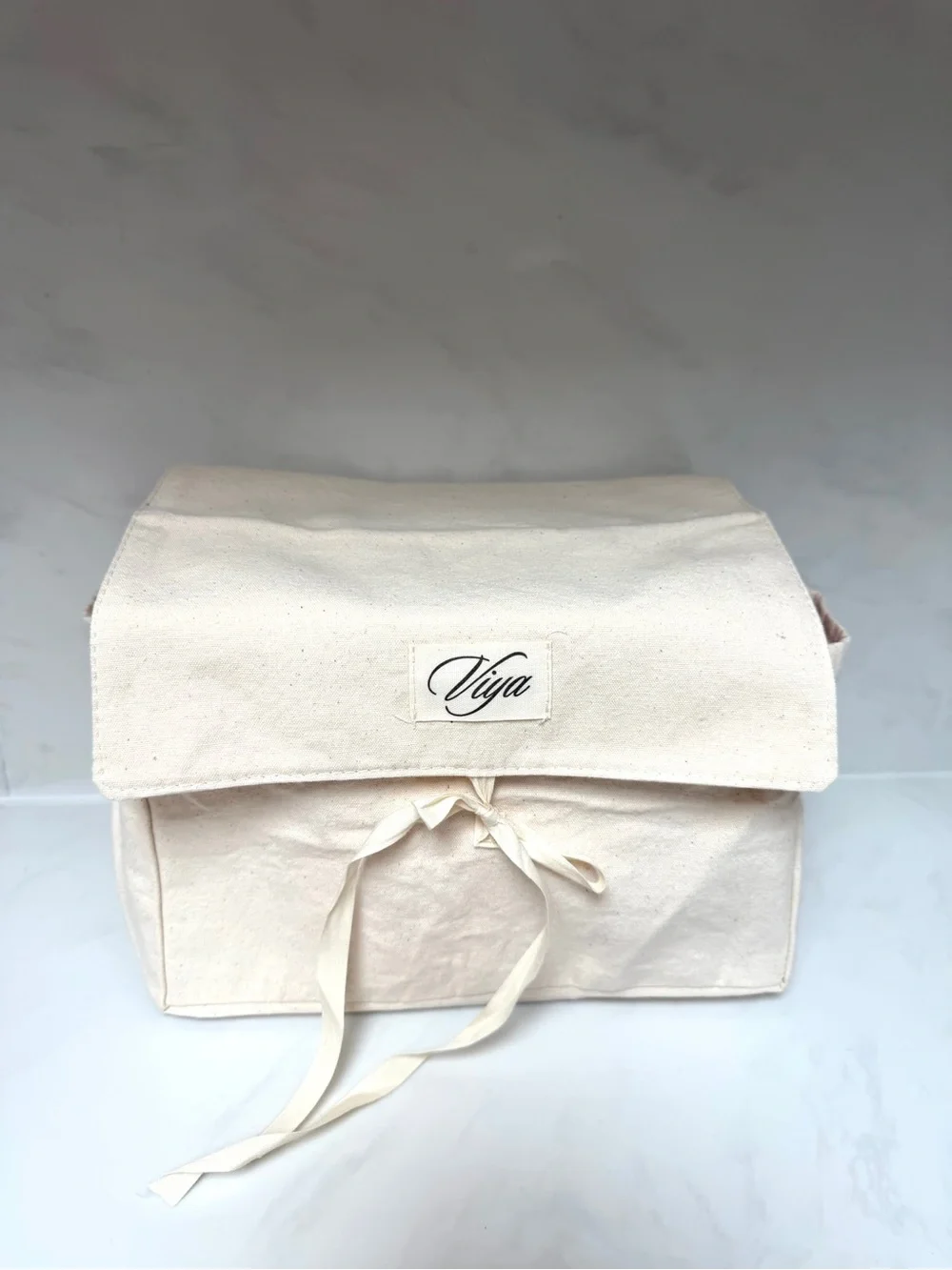 Pink Leatherette Travel Cosmetic Case